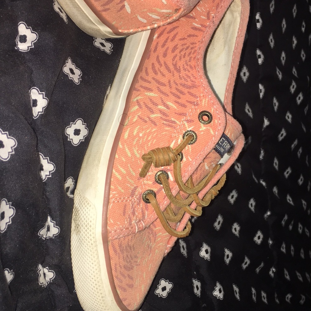 Shoes - Picture 2 of 2